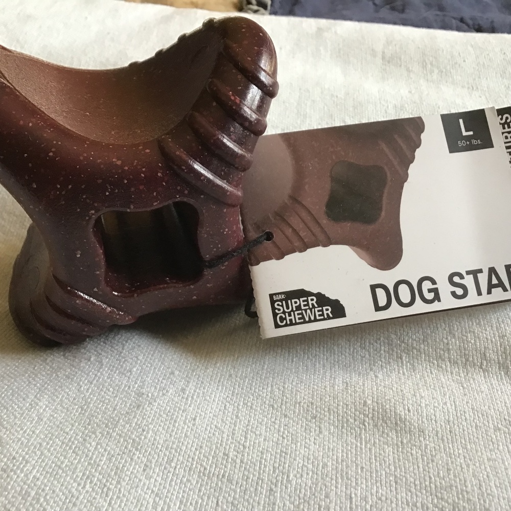 NWT Dog Star Super Chewer Dog Toy